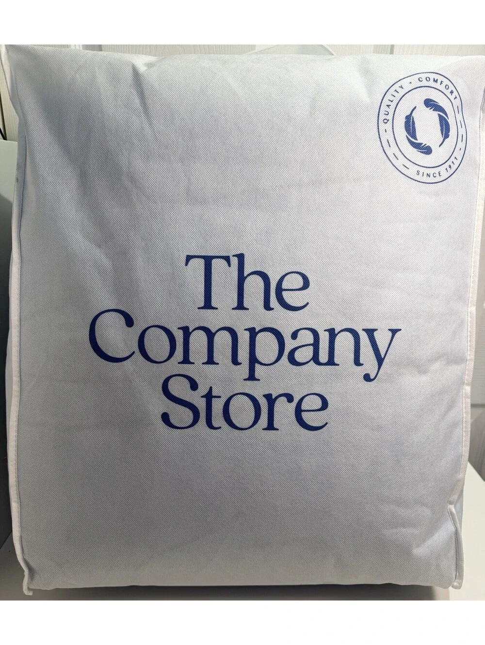 The Company Store LaCrosse RDS Down Comforter King Porcelain Blue Medium